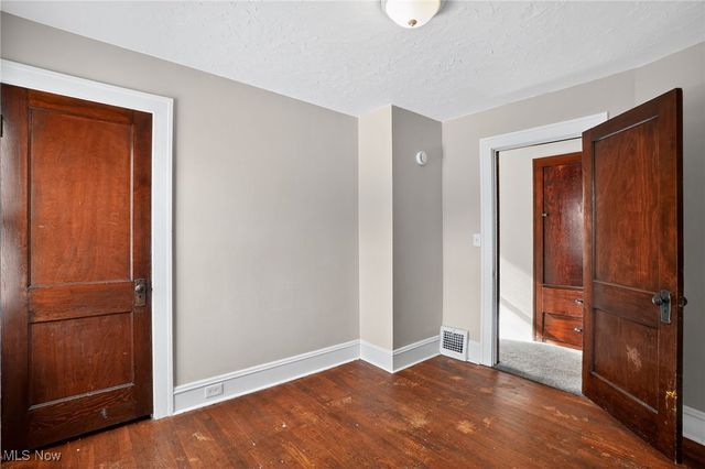 4108 W 48th Street, Cleveland, OH 44144