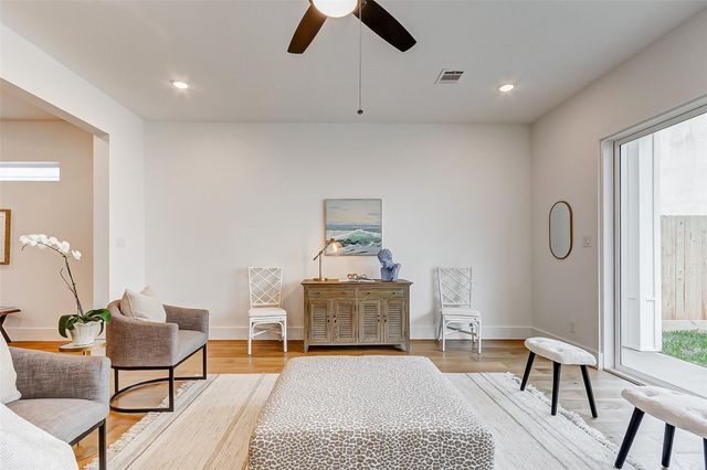 7818 Janak Drive B, Houston, TX 77055