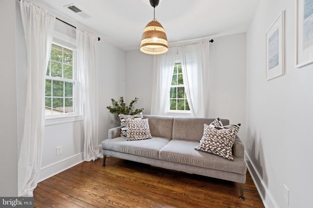 417 OXFORD RD, Havertown, PA 19083