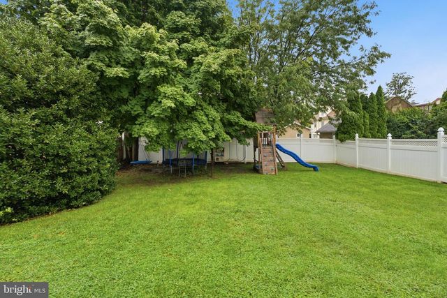 417 OXFORD RD, Havertown, PA 19083