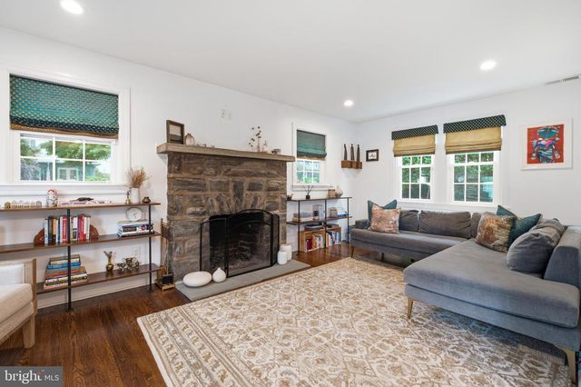 417 OXFORD RD, Havertown, PA 19083