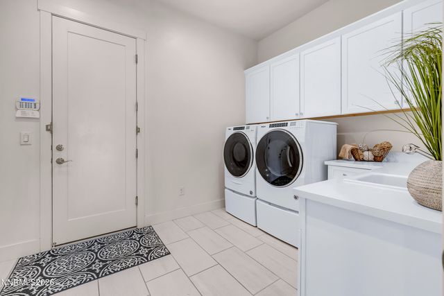 9219 Wild Skies Court, Reno, NV 89523