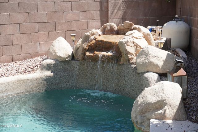 12729 N 58TH Drive, Glendale, AZ 85304