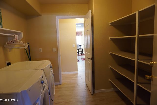 12729 N 58TH Drive, Glendale, AZ 85304
