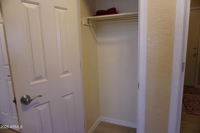 12729 N 58TH Drive, Glendale, AZ 85304