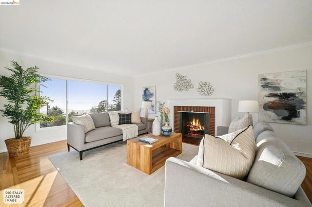 752 Grizzly Peak Blvd, Berkeley, CA 94708