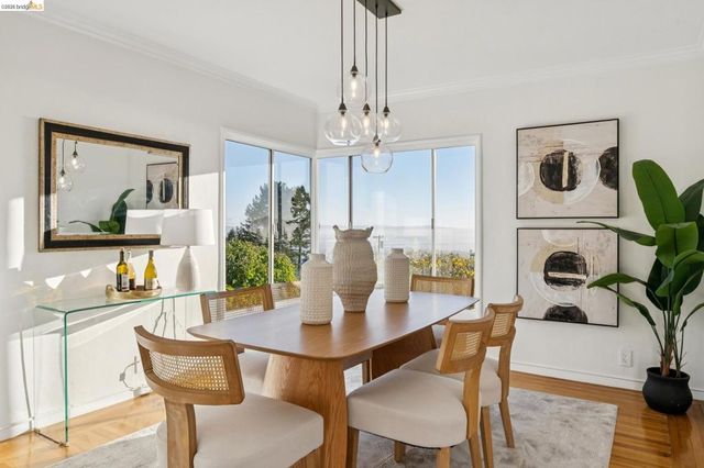 752 Grizzly Peak Blvd, Berkeley, CA 94708