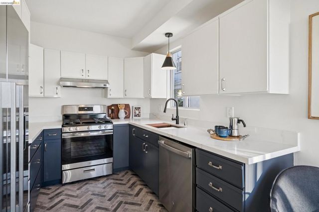 752 Grizzly Peak Blvd, Berkeley, CA 94708