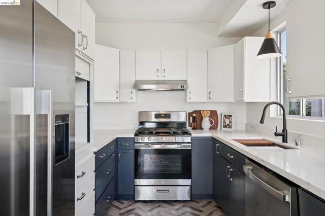 752 Grizzly Peak Blvd, Berkeley, CA 94708