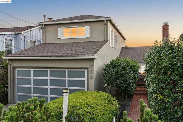 752 Grizzly Peak Blvd, Berkeley, CA 94708