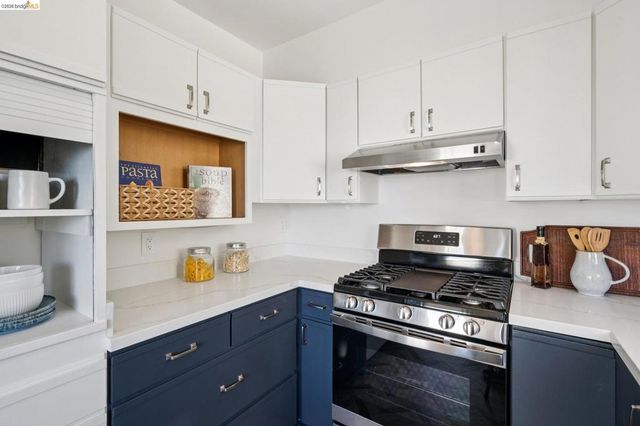 752 Grizzly Peak Blvd, Berkeley, CA 94708