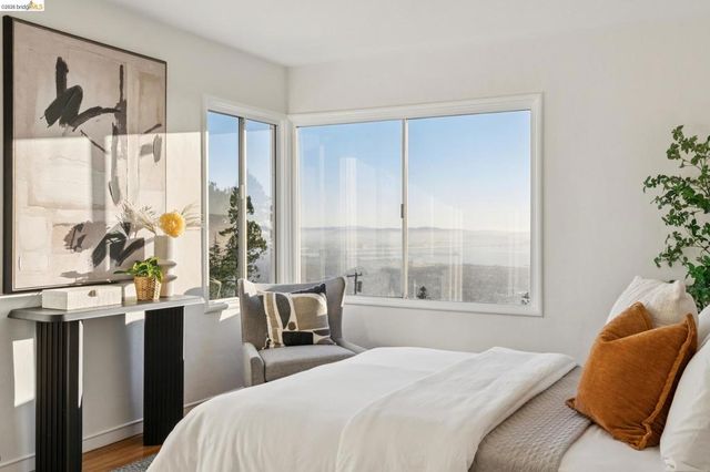 752 Grizzly Peak Blvd, Berkeley, CA 94708