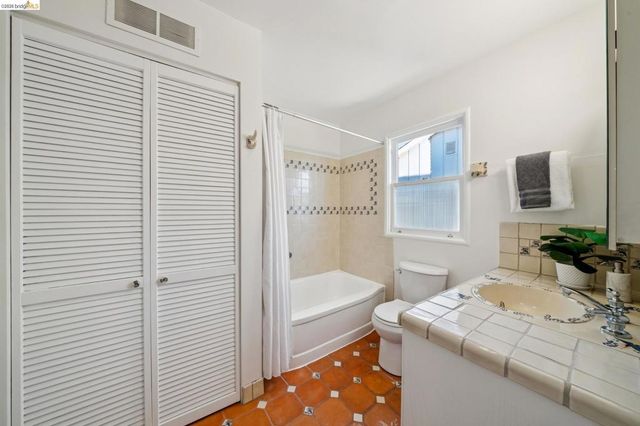 752 Grizzly Peak Blvd, Berkeley, CA 94708