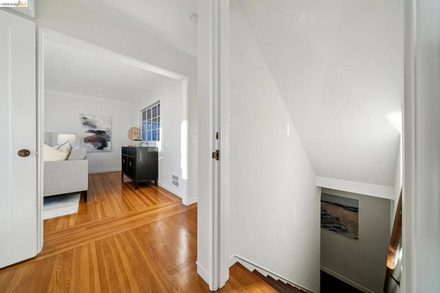 752 Grizzly Peak Blvd, Berkeley, CA 94708
