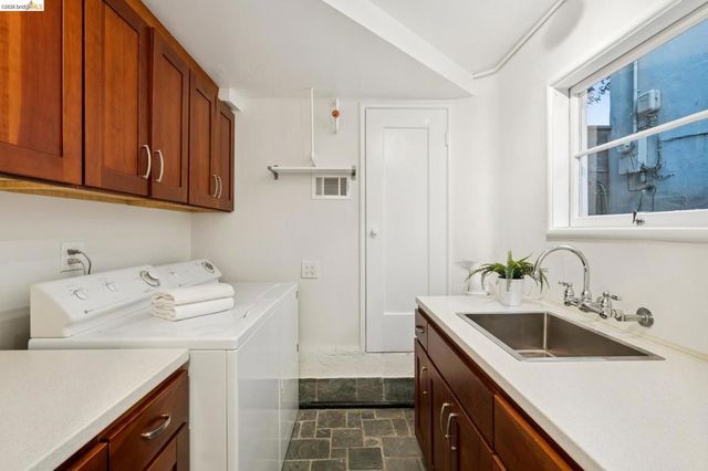 752 Grizzly Peak Blvd, Berkeley, CA 94708