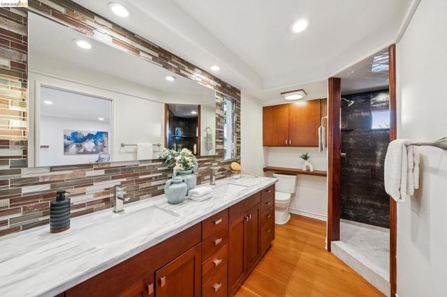 752 Grizzly Peak Blvd, Berkeley, CA 94708