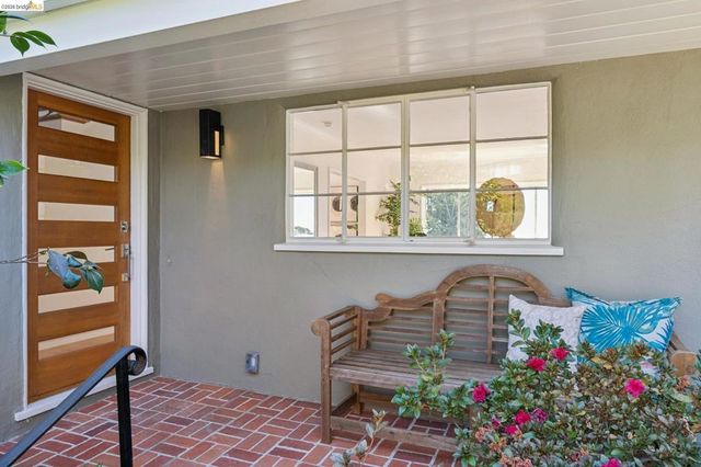 752 Grizzly Peak Blvd, Berkeley, CA 94708
