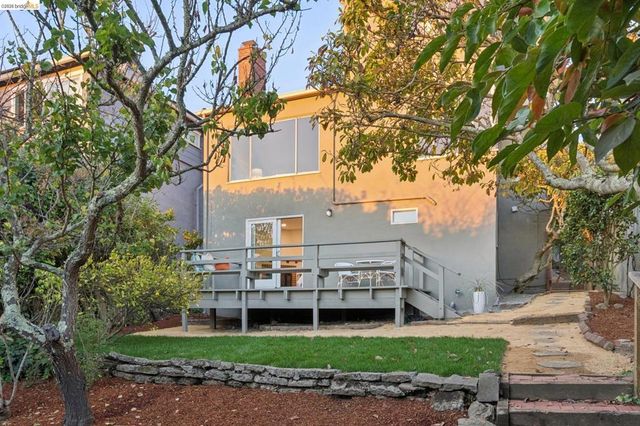 752 Grizzly Peak Blvd, Berkeley, CA 94708