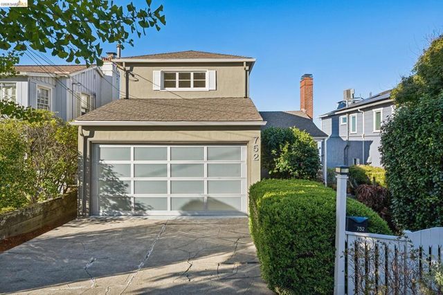 752 Grizzly Peak Blvd, Berkeley, CA 94708