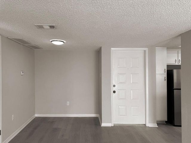 2816 S Bartell Drive 34, Houston, TX 77054