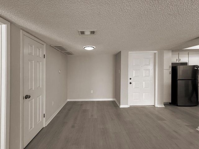 2816 S Bartell Drive 34, Houston, TX 77054