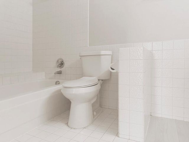 2816 S Bartell Drive 34, Houston, TX 77054