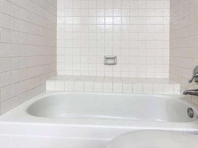 2816 S Bartell Drive 34, Houston, TX 77054