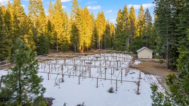 16277 Ophir Silver Rd, Nevada City, CA 95959