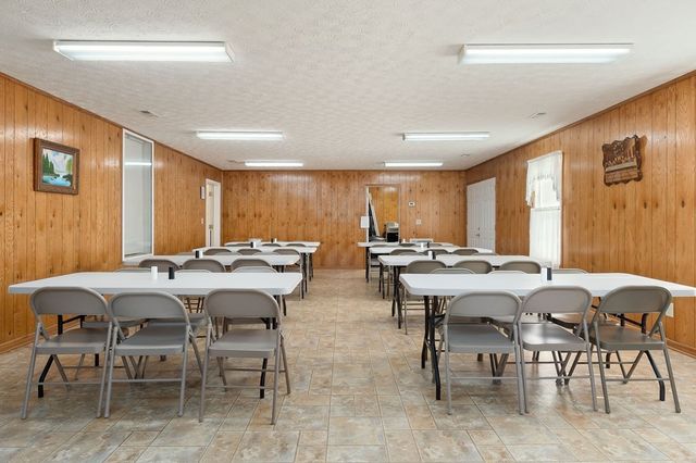 150 Tabernacle Rd, Smithville, TN 37166