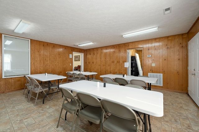 150 Tabernacle Rd, Smithville, TN 37166