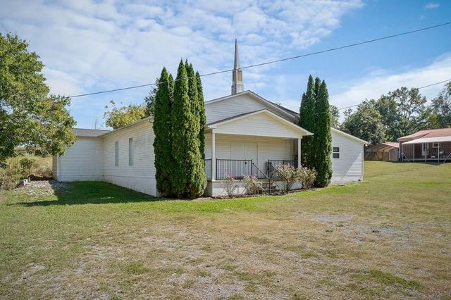 150 Tabernacle Rd, Smithville, TN 37166