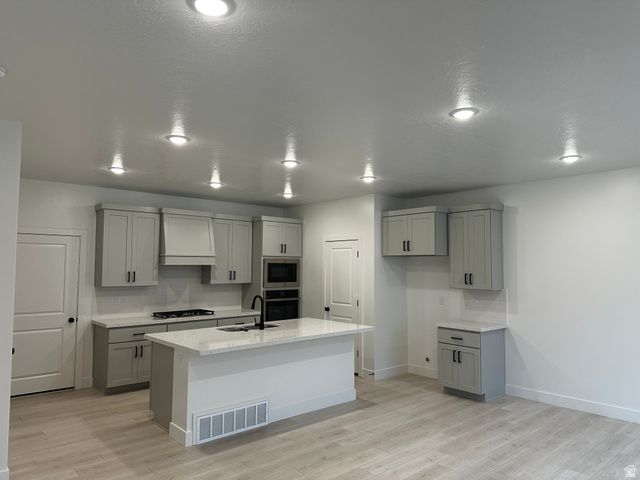 30 S MOONLIT RD, Mapleton, UT 84664