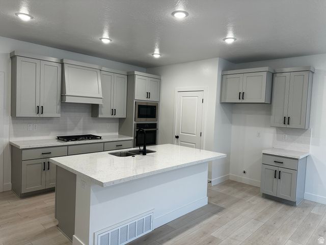 30 S MOONLIT RD, Mapleton, UT 84664