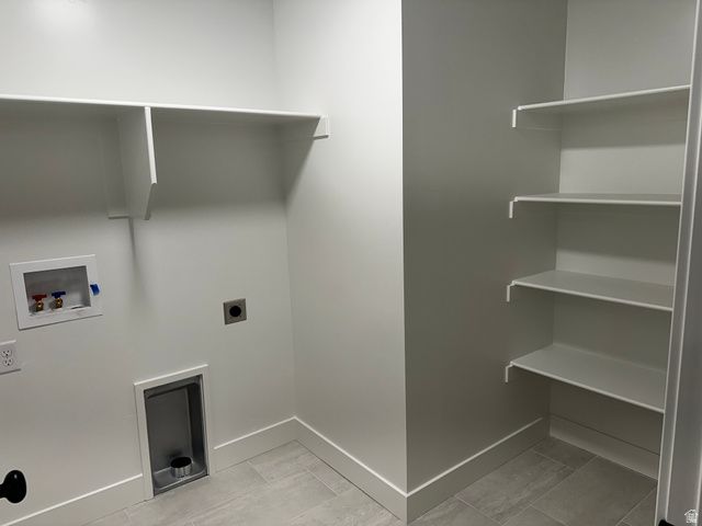 30 S MOONLIT RD, Mapleton, UT 84664