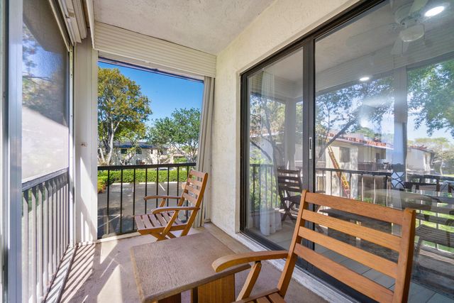 8436 CYPRESS Lane 7H, Boca Raton, FL 33433
