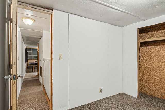 216 Brookhollow Dr, Ashland City, TN 37015