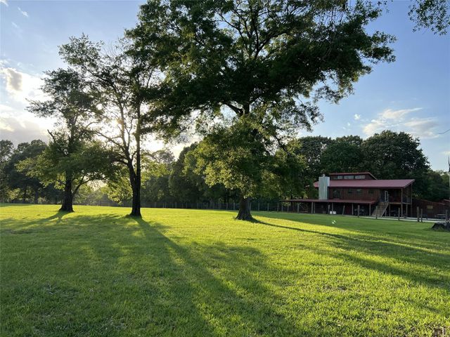 12494-725B Hill Creek Road, Montgomery, TX 77356