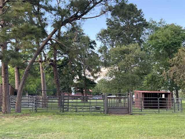 12494-725B Hill Creek Road, Montgomery, TX 77356