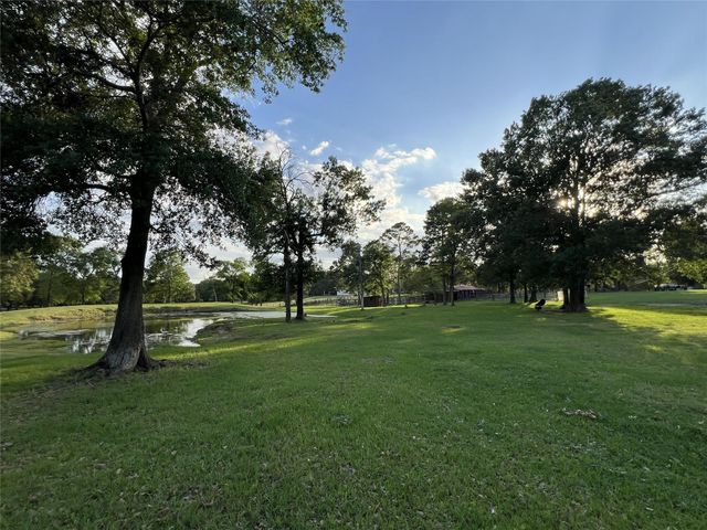 12494-725B Hill Creek Road, Montgomery, TX 77356