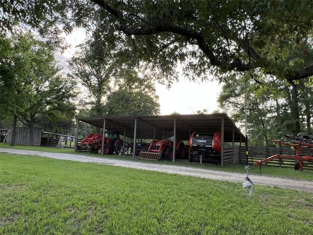 12494-725B Hill Creek Road, Montgomery, TX 77356