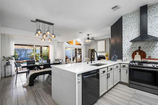 13422 Parkchase Timber Drive, Houston, TX 77070