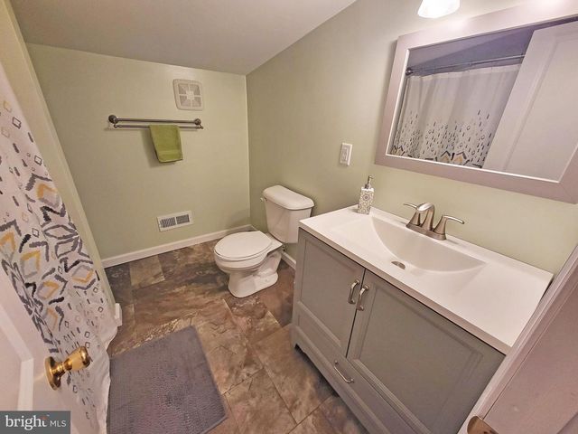 4545 SYCAMORE GROVE RD, Chambersburg, PA 17202
