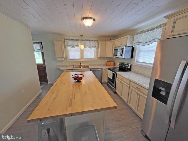 4545 SYCAMORE GROVE RD, Chambersburg, PA 17202
