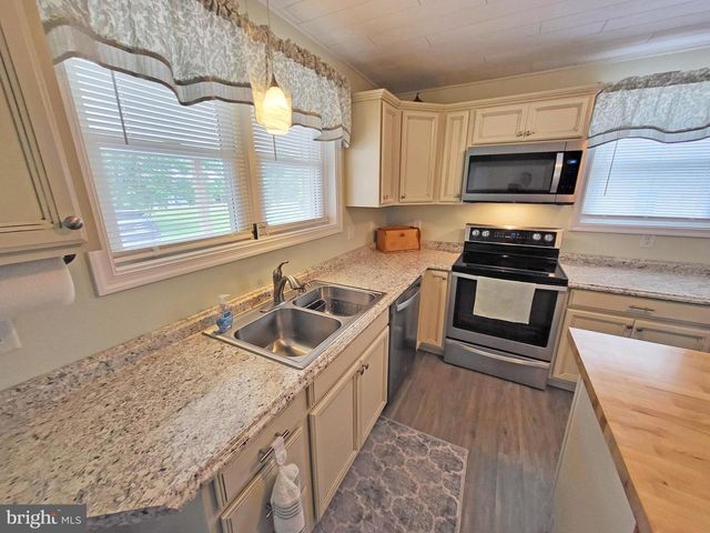 4545 SYCAMORE GROVE RD, Chambersburg, PA 17202