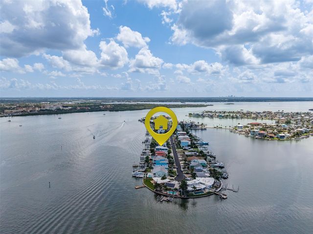 814 BAY POINT DRIVE, Madeira Beach, FL 33708