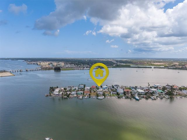 814 BAY POINT DRIVE, Madeira Beach, FL 33708
