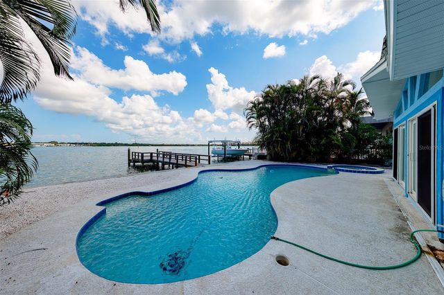 814 BAY POINT DRIVE, Madeira Beach, FL 33708