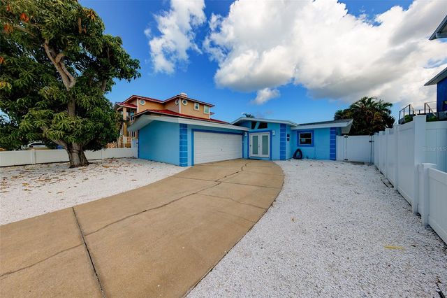 814 BAY POINT DRIVE, Madeira Beach, FL 33708