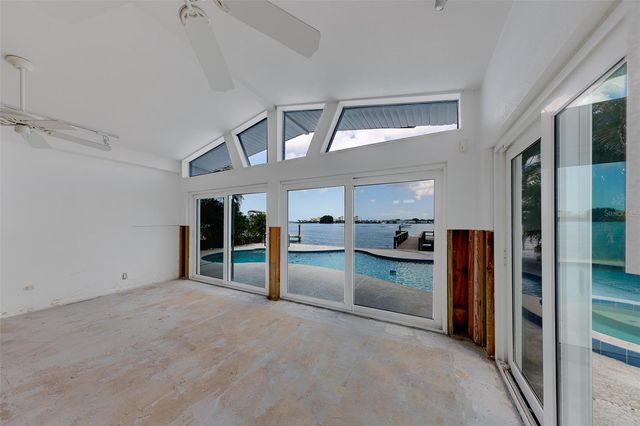 814 BAY POINT DRIVE, Madeira Beach, FL 33708