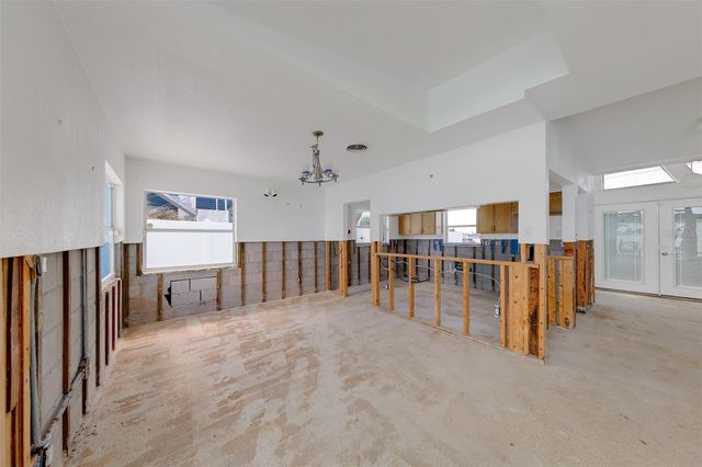 814 BAY POINT DRIVE, Madeira Beach, FL 33708